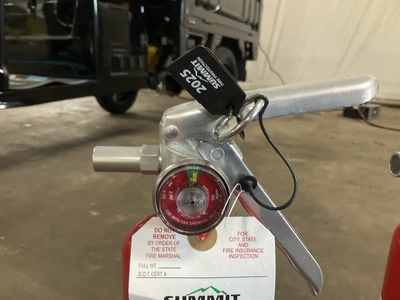 Used _UNKNOWN_ _UNKNOWN_ Fire Extinguishers Michigan US | Miedema Asset Management Group #1311974