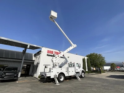 Used 2018 INTERNATIONAL 4300 Bucket (boom) trucks California US | Big Truck & Equipment #1412312