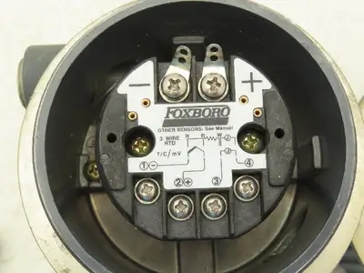 Foxboro RTT20-D1SNQFD-M2L1 Temperature Transmitter 0-400°F 12-42VDC I/A Series