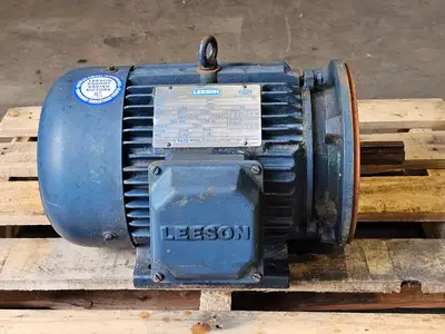 Used LEESON 161324.00 Motors (misc) British Columbia CA | Lenmark #1439938