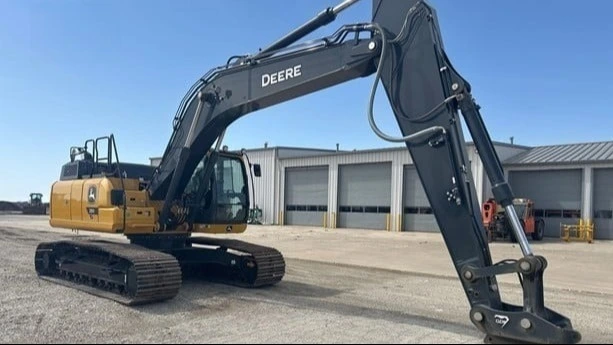 USED 2022 Deere 250P-TIER