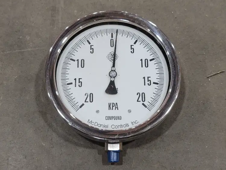 Used MCDANIEL _UNKNOWN_ Parts (Hydraulics and Pneumatics) British Columbia CA | Lenmark #259283