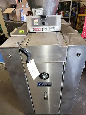 BENIER _UNKNOWN_ Bread and Roll Production | Harvest Equipment and Fabrication Inc (14)