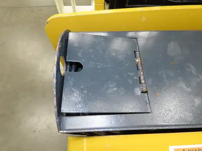 Yale MSW025 Walk Behind Pallet Lift Truck 2500lbs 24V Straddle Stacker 284H 2015