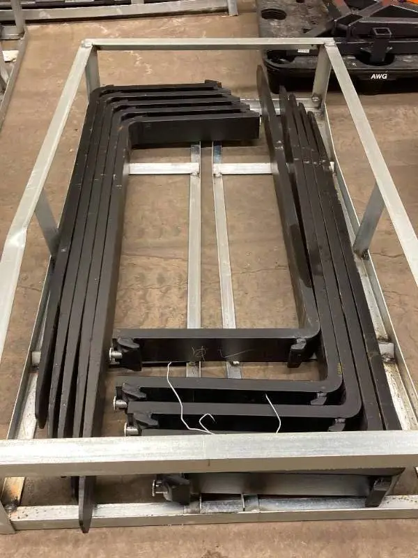 WOLVERINE Forklift fork 2025