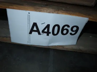 PALLET OF ASSORTED GRID ASSEMBLY REPLACEMENTS