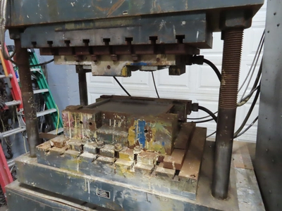 Hydraulic Press, 50 Ton Wabash Four Post Press with Electric Heating Elements