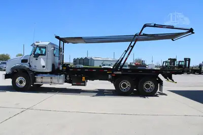 New | in-Stock 2025 MACK GRANITE 64BR Rolloff Trucks Texas US | Roll Off Truck World #1491900