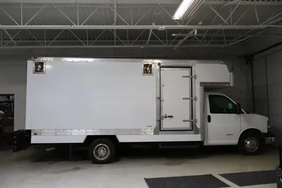 2013 CHEVROLET 4500 BOX TRUCK | Levy Recovery Group (1)