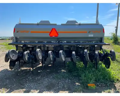 Used CRUSTBUSTER _UNKNOWN_ No-Till Drills Iowa US | Keast Enterprises #1360190