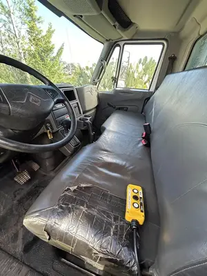 USED 2010 INTERNATIONAL DURASTAR 4300