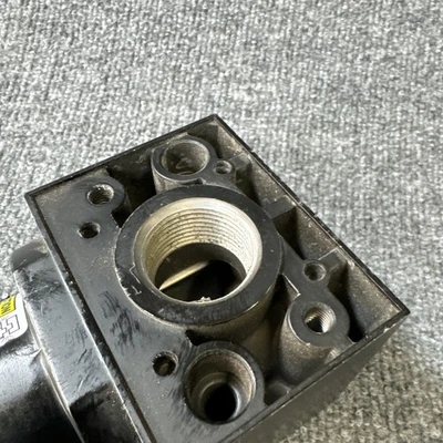 Used Parker P3NFA18GSM Valves/Fittings California US | Davliegogo LLC #1710267