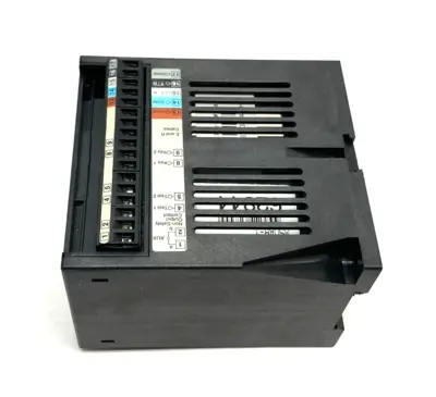 USED BANNER ENGINEERING MINI-SCREEN DIN CONTROL MODULE, BLANKING 2-BEAM FLOATING, 44469
