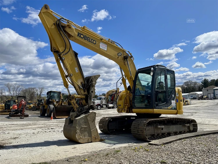 Used 2016 KOBELCO SK140SR LC-5 Crawler Excavators | Abele Tractor #1342784