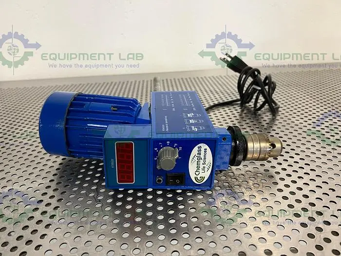 Used CHEMGLASS UNKNOWN MODEL DIGITAL OVERHEAD HOMAGINIZER  / STIRRER 2500 RPM Homogenizers | Equipment Lab #486216