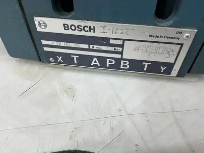USED BOSCH 0 811 404 606
