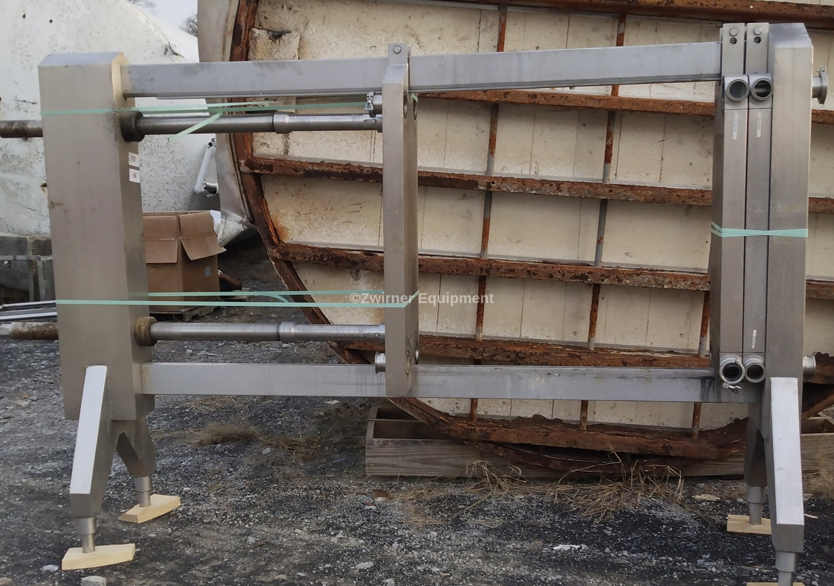 AGC MODEL AR 31 STAINLESS STEEL PLATE HEAT EXCHANGER