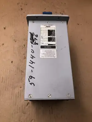 Foxboro 33C-AJ-U Temperature Transmitter 120VAC 19-23PSI 3-15PSI 80-200°F