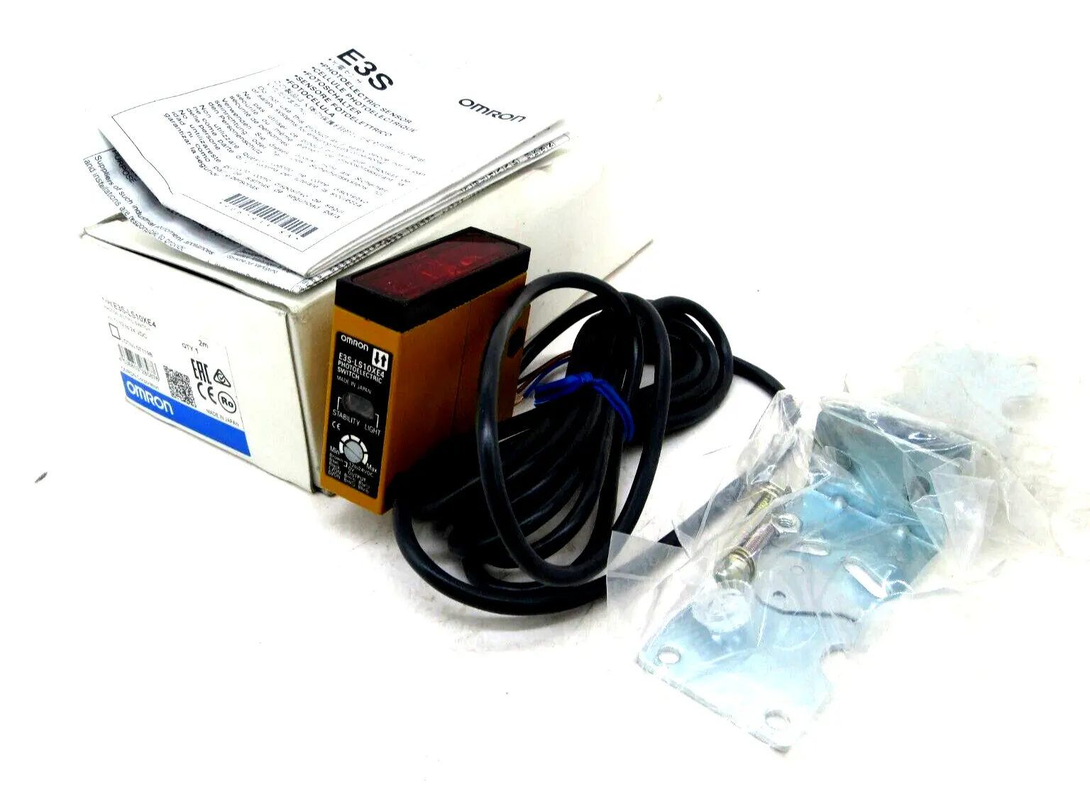 NEW OMRON E3S-LS10XE4 PHOTOELECTRIC SWITCH E3SLS10XE4