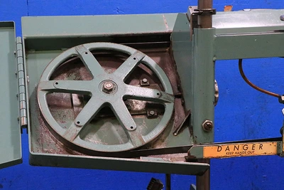 USED 2002 WF Wells W-9-1