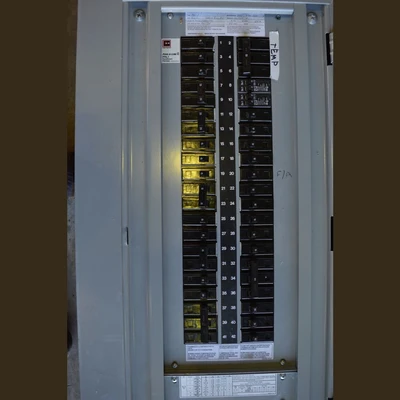 Cutler Hammer 225 Amp Distribution Panel