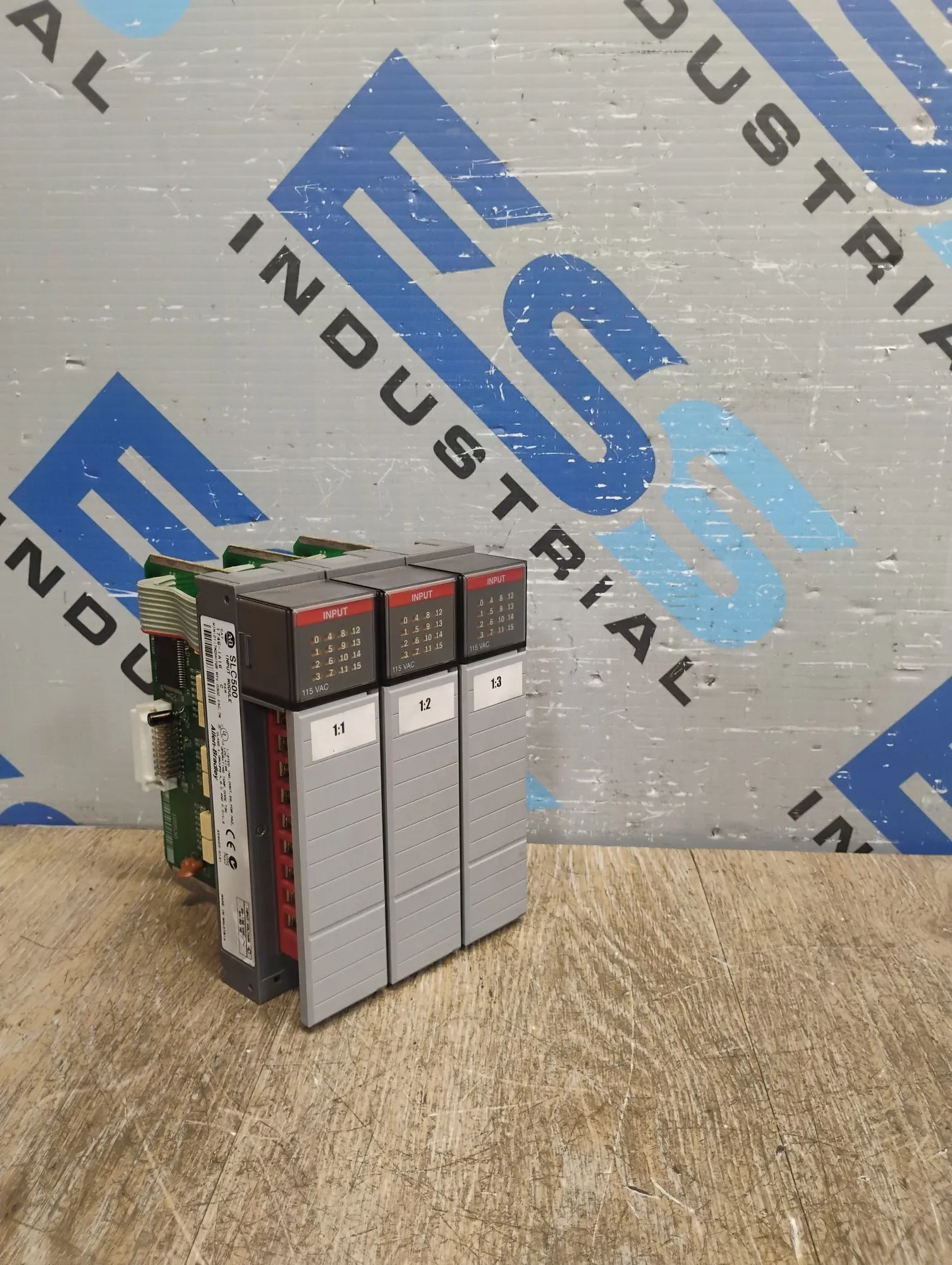 USED Allen-Bradley 1746-IA16
