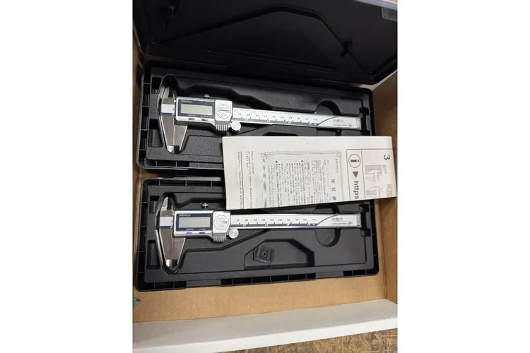 Used _UNKNOWN_ _UNKNOWN_ Digital Calipers Utah US | KD Auctions #1548932