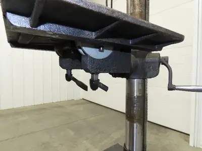 Delta 17-959L Laser Drill Press 17" Single Phase 120V 3/4Hp 250-2720RPM