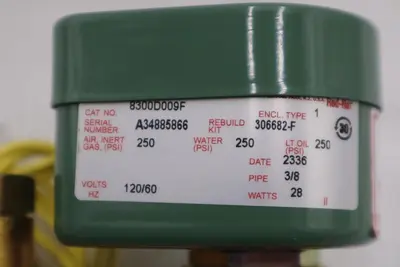 EMERSON ASCO 8300D009F 120V NEW IN BOX STOCK G136A
