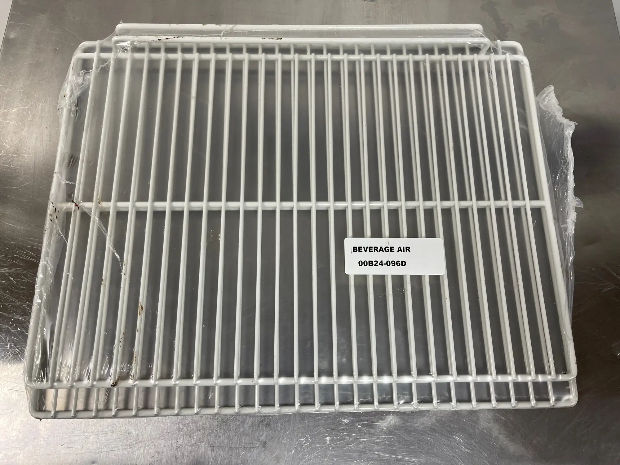 New | in-Stock Beverage Air New Beverage Air 00B24-096D Inside Door Shelving Kit - FG6 Food, Restaurant, & Bakery Parts & Accessories Illinois US | Falcon Restaurant Supply #1374705