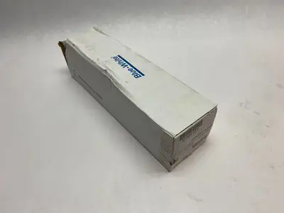 New | in-Stock BLUE-WHITE POLYSULFONE VARIABLE AREA FLOW METER 1/2" MNPT Valves/Fittings | Maverick Industrial Sales #1112295