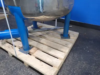 400 Gallons S/s Tank W/agitator