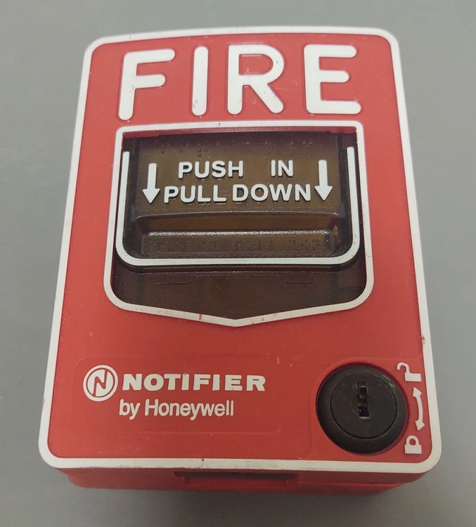 Used NOTIFIER CO NBG-12LR Security & Surveillance Kentucky US | Edwards Industrial Repair #1015339