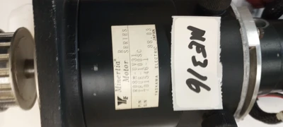 NEW Yaskawa Electric / Minertia Motor R08M-UV31