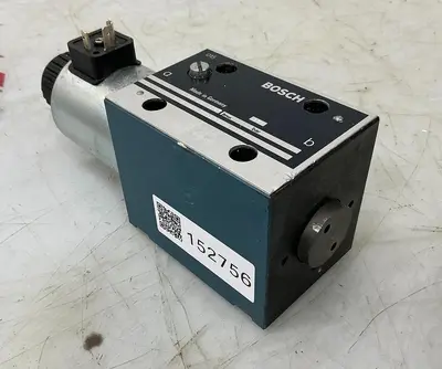 USED BOSCH 0 810 001 825