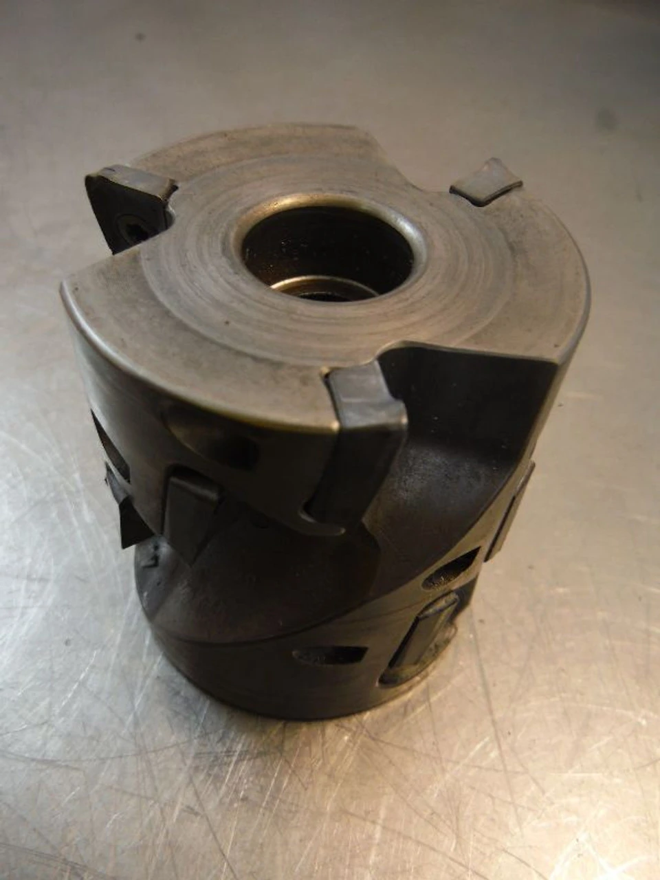 Ingersoll â2" Indexable Milling Cutter .75" Arbor 22J3X 20022DR01 (LOC2097B)