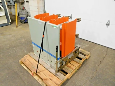 Used GE VB 7.2-500-3 Circuit Breakers Ohio US | Equipment Recovery Corp. #1330513