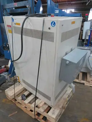 USED 1999 MORETTO DYT204 MT HOPPER DRYER