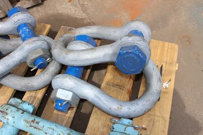 Shackles - 5 Sets - 2" & 2.5"