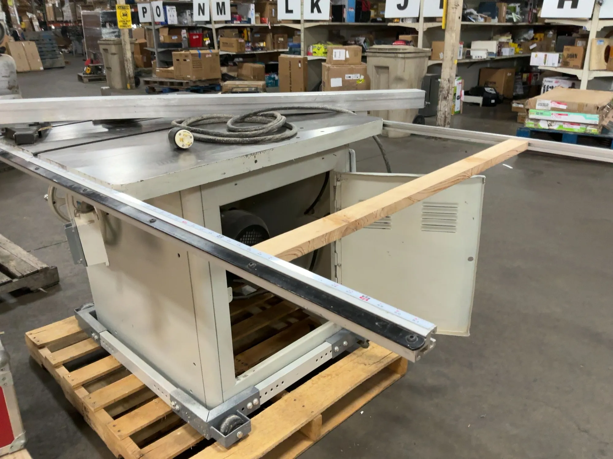 Used _UNKNOWN_ _UNKNOWN_ Woodworking Table Saws Michigan US | Miedema Asset Management Group #1313960