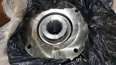 Dodge Flanged Tapered Roller Bearing 13.44 Bolt Center 19 Diameter 5 In Bore Expandable