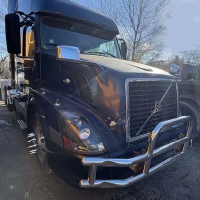 Used 2005 VOLVO VNL Conventional trucks New Jersey US | Proxy Equipment #1425980