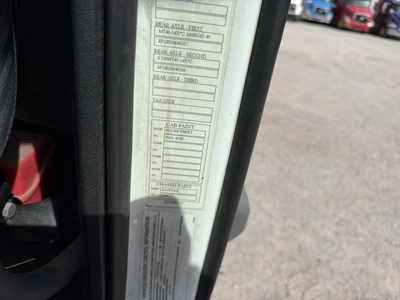 Used 2020 VOLVO VNL Conventional trucks Indiana US | Miedema Asset Management Group #1414643