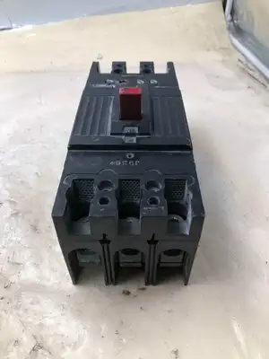 GE THFK28F000 225A 3 Pole Molded Case Circuit Breaker 600VAC 250VDC