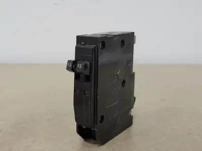 USED SQUARE D QOT115