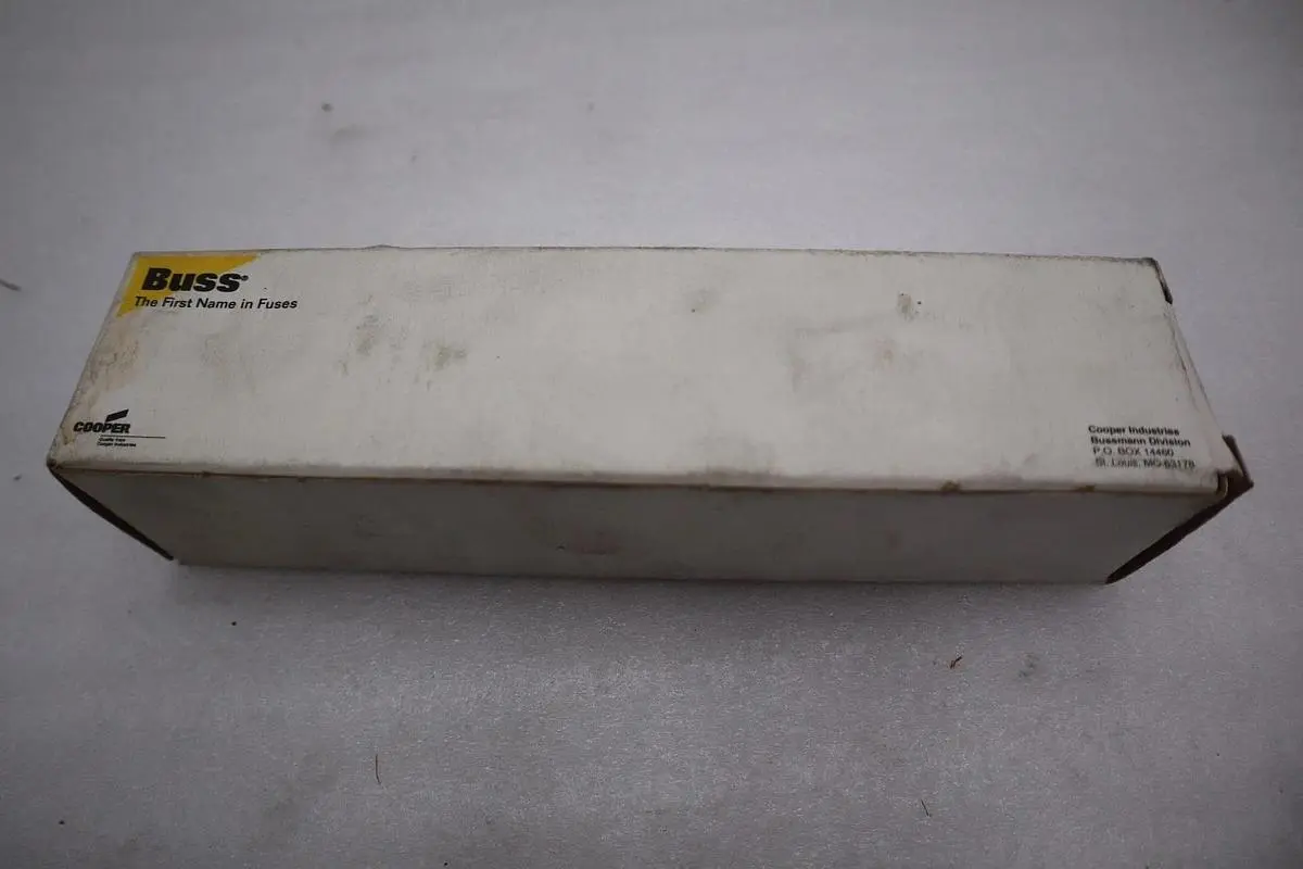 BUSSMANN - NON-400 - 250V, Class H Fuse NEW OPEN BOX STK GF284A