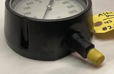 New | in-Stock ASHCROFT 4S-1220B-02L Universal Pressure Meters Ohio US | Surplus Asset Holdings #1246460