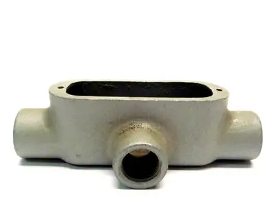USED APPLETON CONDUIT OUTLET BODY
