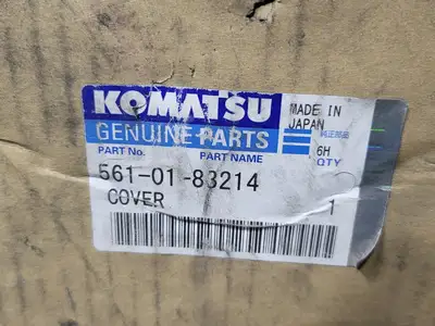 NEW KOMATSU 561-01-83214
