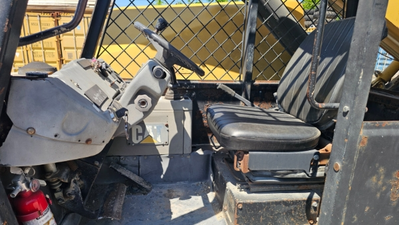 USED 2000 Caterpillar TH83